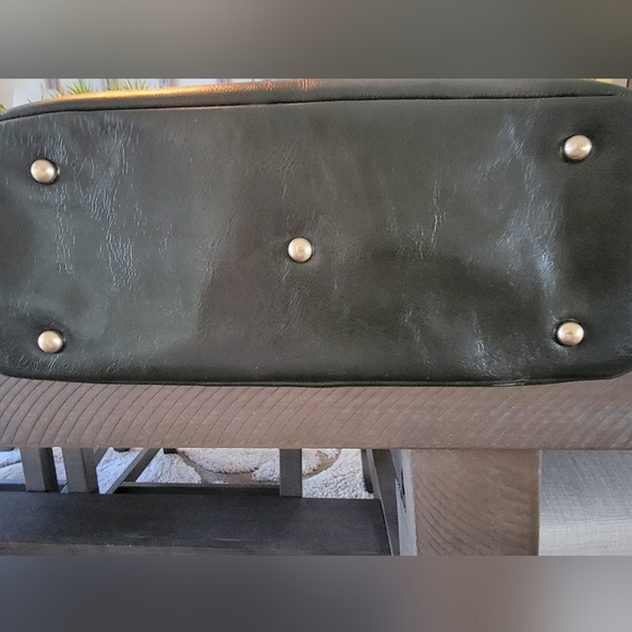 NWOT Patricia Nash Dicovery Collection Lesina Tote In Dark Olive Leather - Picture 12 of 15